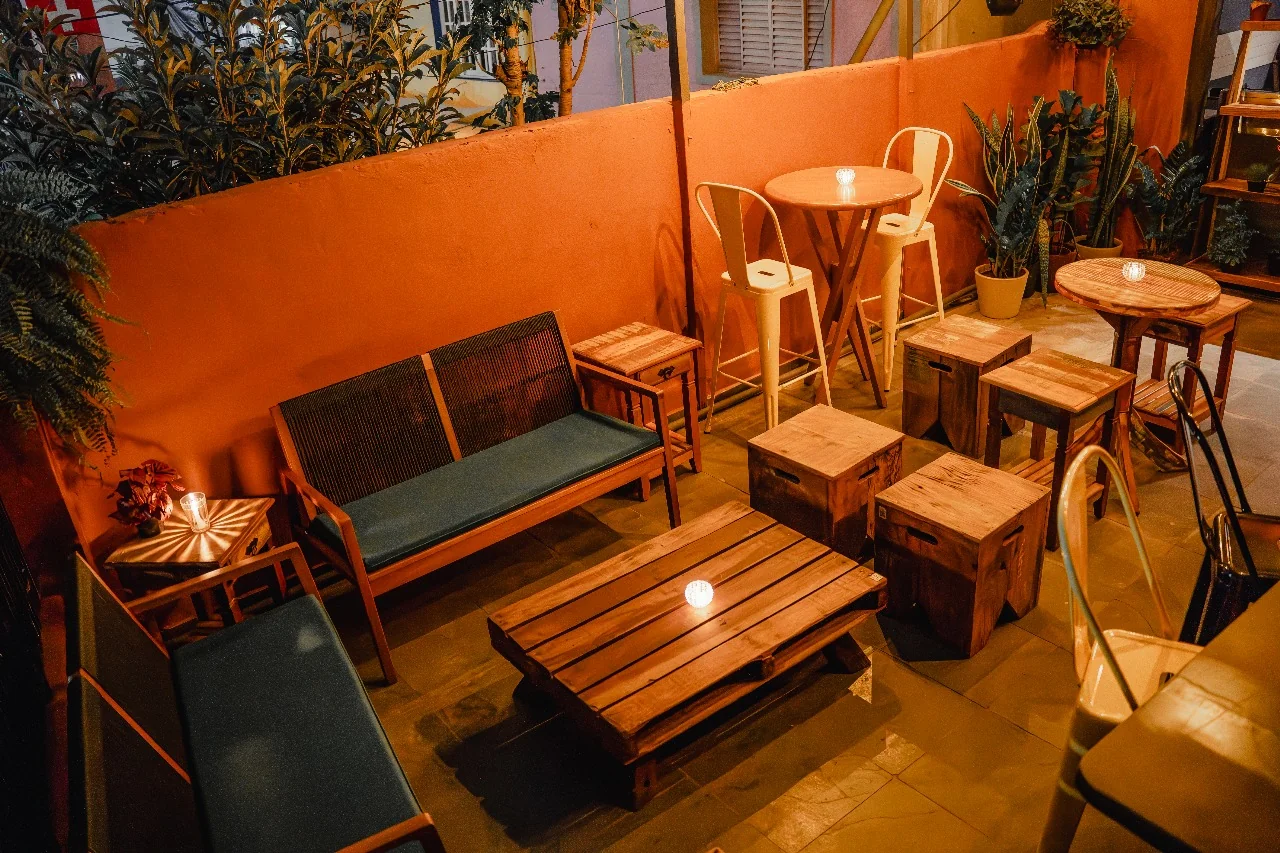 Lounge confortável da Laje na unidade Pinheiros