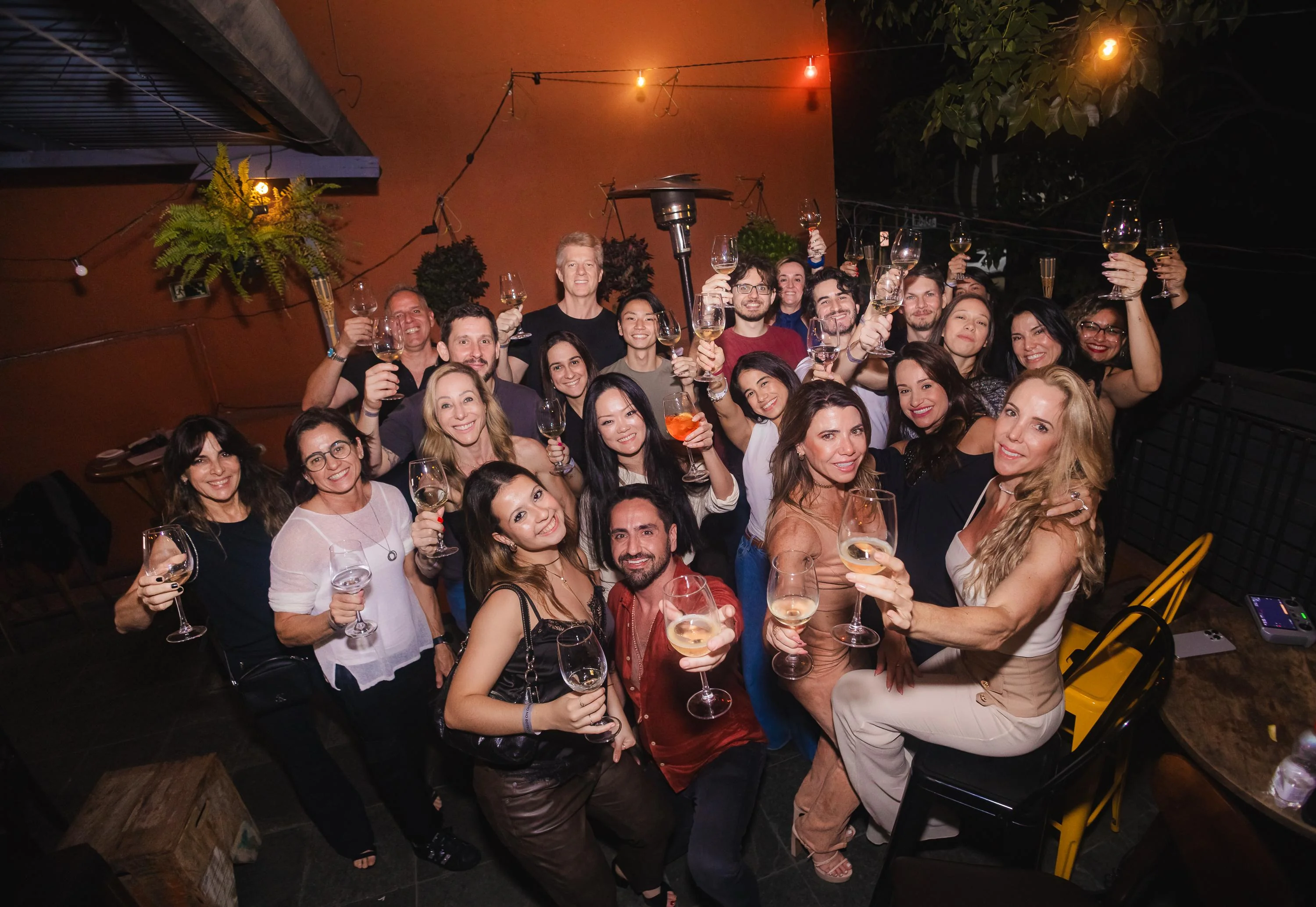 Momentos especiais e celebrações com vinho na Laje Pinheiros
